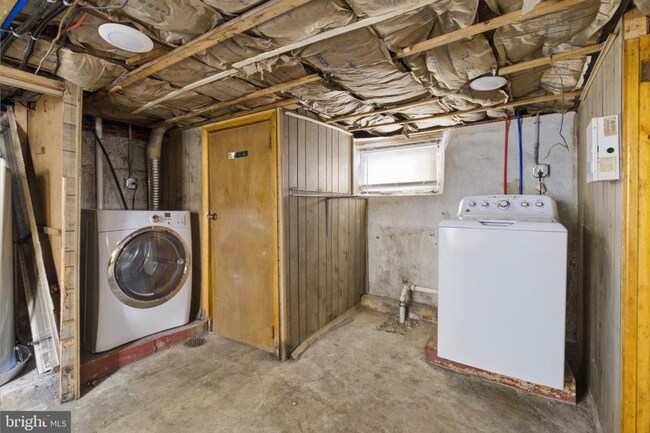 Photo - 820 Greenhill Rd