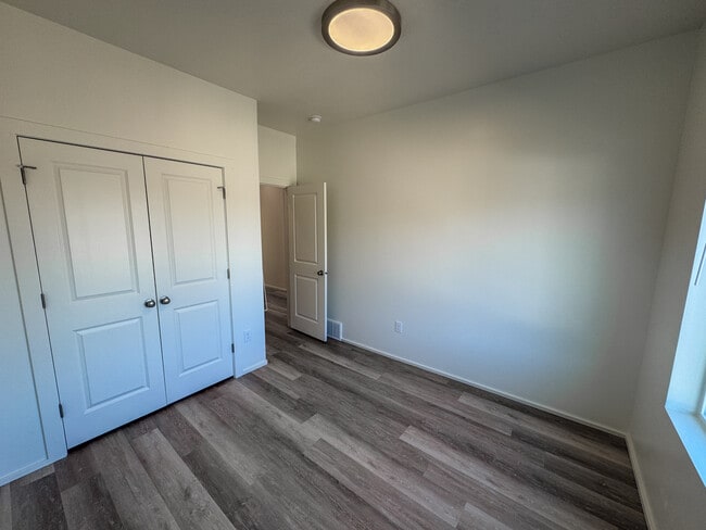 Photo - The Main Unidad 105 Bedroom 3