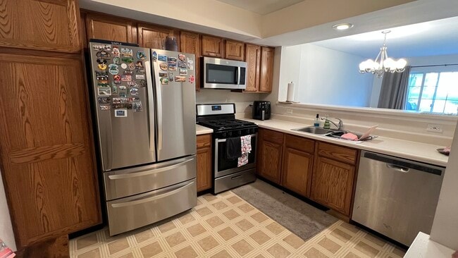 Photo - 1788 Grove Ave