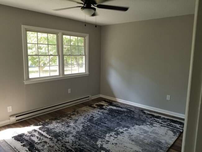 1121 Black Rd Unit B