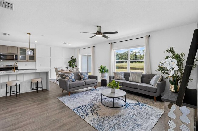Photo - 1037 Champion Ridge Dr
