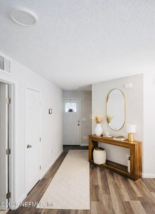 Photo - 14416 Gossett St