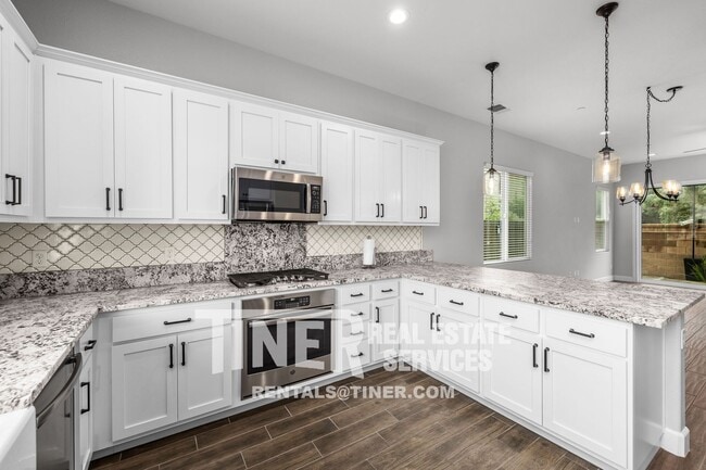 Photo - 4166 Hydo Lk Wy