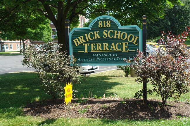 Photo - Brick School Terrace