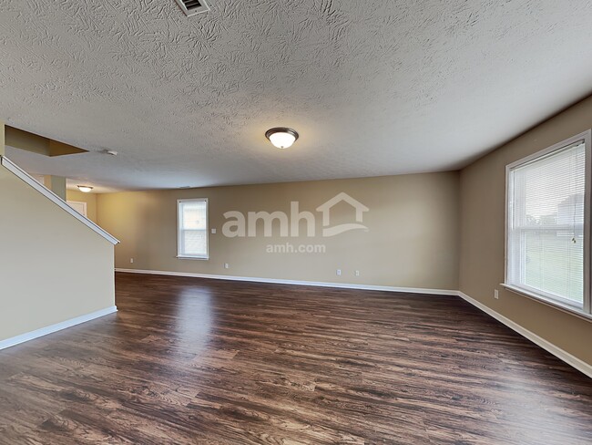 Photo - 1621 Wagner Dr