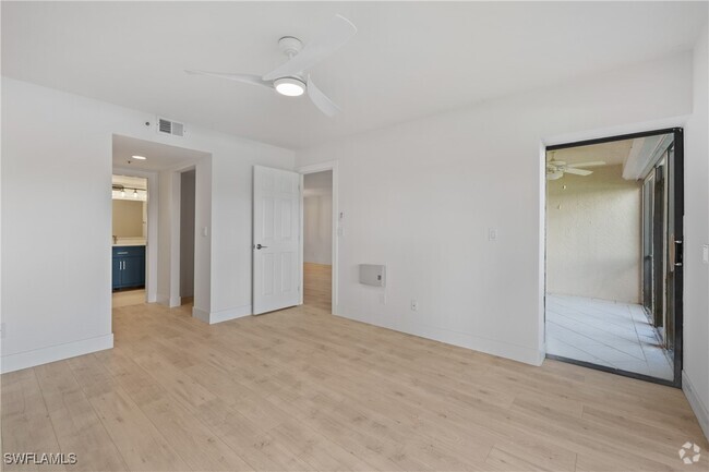 Building Photo - 16410 Kelly Cove Dr Unit 313 Rental