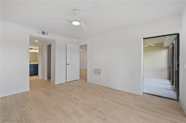 Photo - 16410 Kelly Cove Dr Condo Unit 313