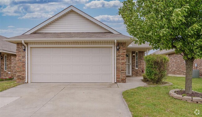 Building Photo - 8113 Frye Ln Rental