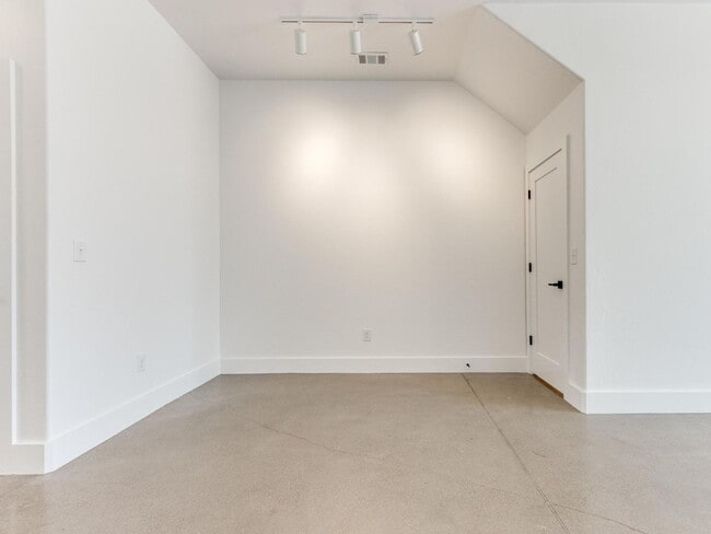 Photo - High Traffic Office Space in Beautiful Wheeler District of OKC