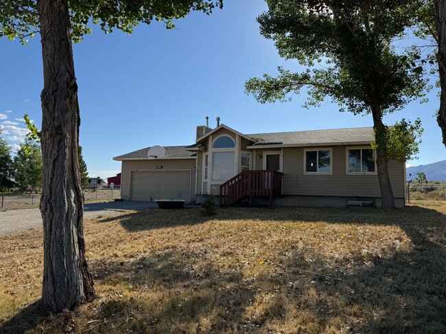 Building Photo - 4-Bedroom Home on 3 Acres – Horse-Friendly Property!