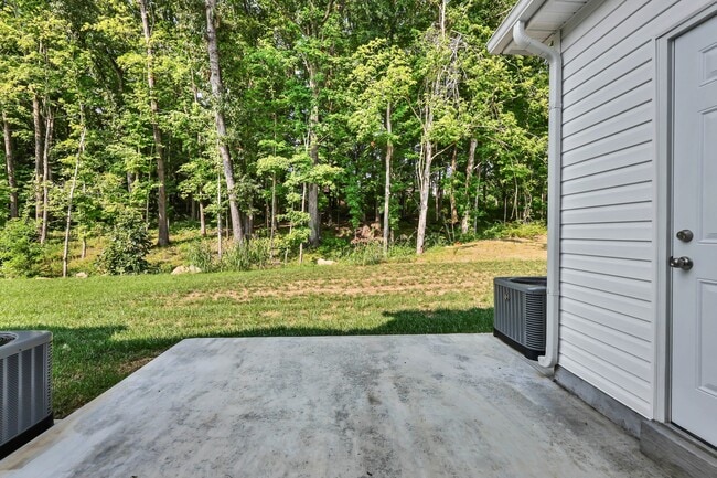 Photo - 213 W Point Dr