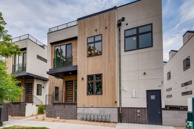 Building Photo - New Construction 3 Bedroom Townhomes for Rent
