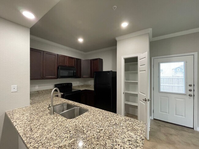 Photo - Town home for rent