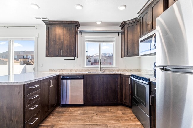 Photo - 276 S 1150 W