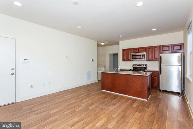 Photo - 1903 N 7th St Unit 1