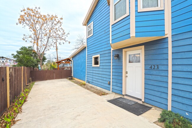 Building Photo - 425 Parland Pl Unit 423 Rental
