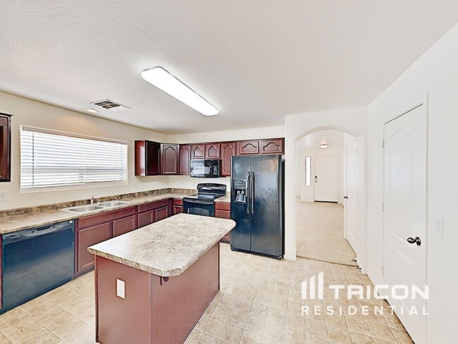 Photo - 1275 E Shari St