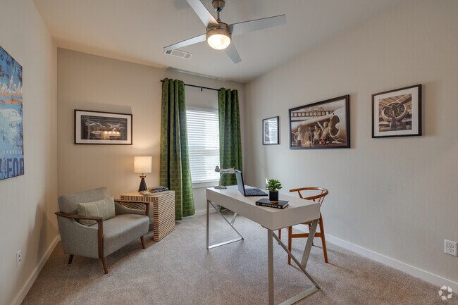 2BD, 2BA- 1,214SF- Bedroom