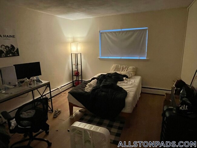 Photo - 84 Gardner St Unit 4B