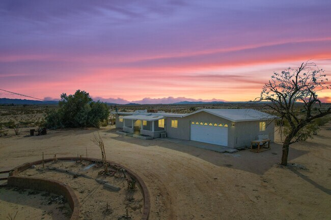 Photo - 1284 Mac Rae Rd