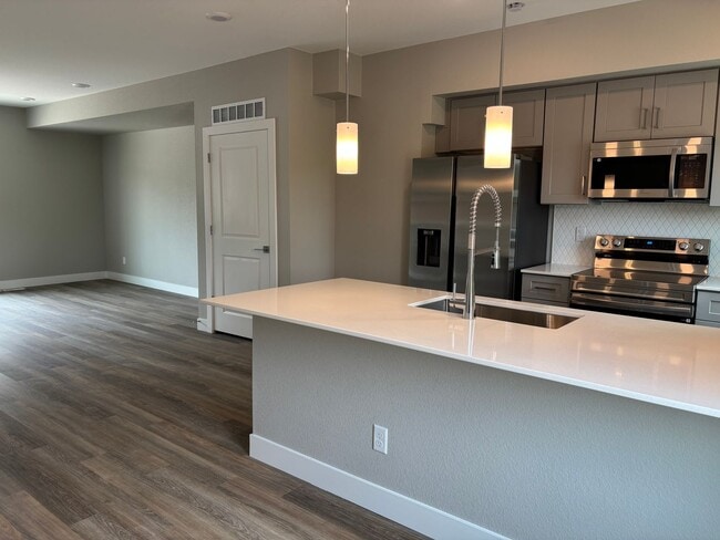 Photo - 5770-5788 W 38th Ave Unidad 5782