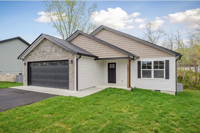 Building Photo - 157 Sky View Meadow Dr Rental