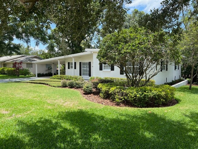 Photo - 1817 Loch Berry Rd