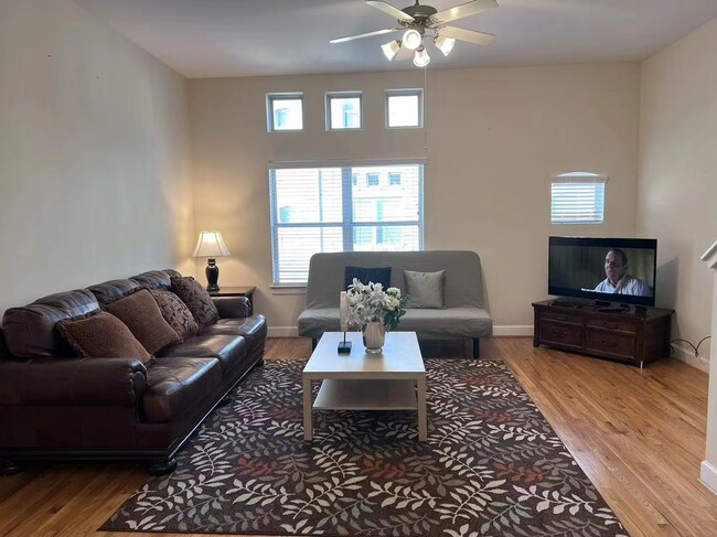 Building Photo - 2710 Hullsmith Dr Unit 303