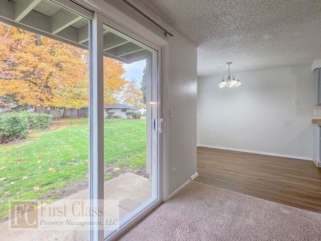 Photo - 1334 NE 186th Ave
