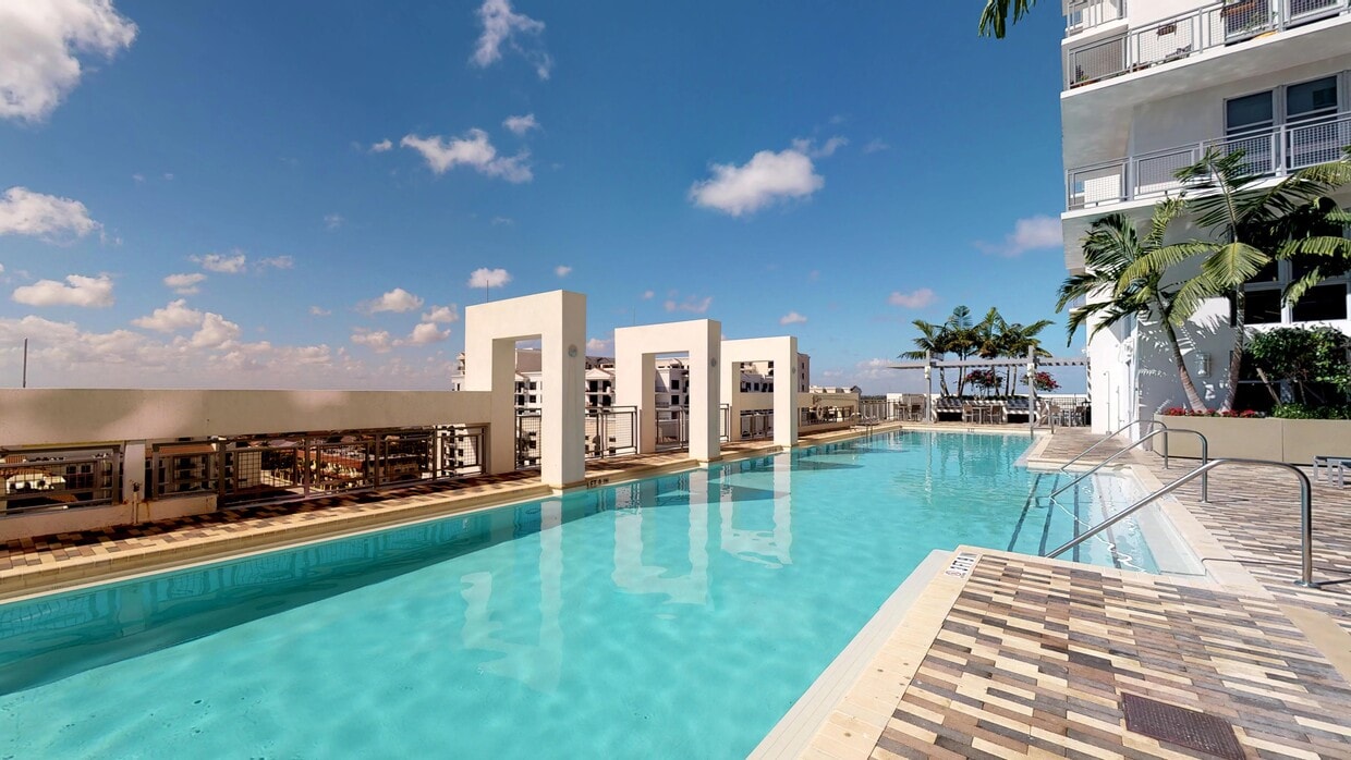 Photo - The Palmer Dadeland Apartments