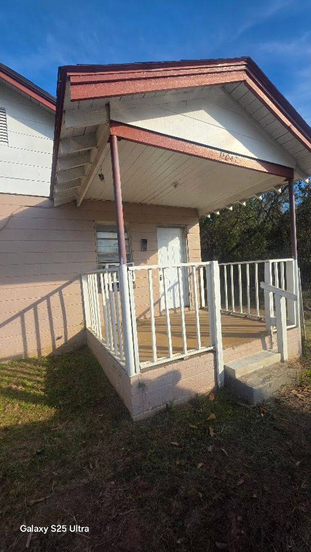 Building Photo - 1104 S McKinley St Unit 1104 S Mckinley A