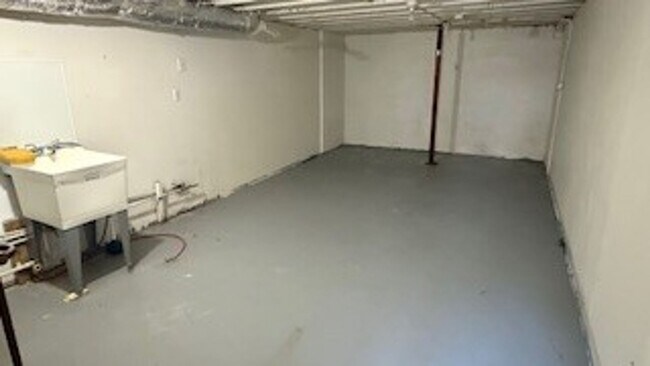 Photo - 8836FN95thY Unit 8836F