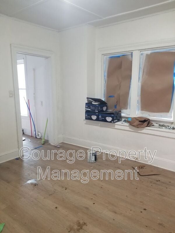 Photo - 514 W 1st St Unit Apt A