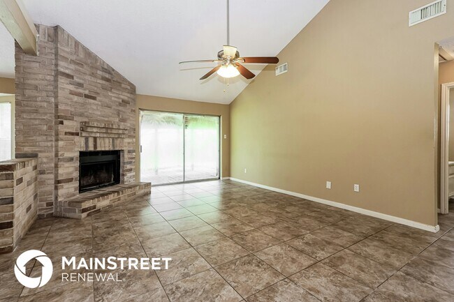 Photo - 16010 Sweet Fern St