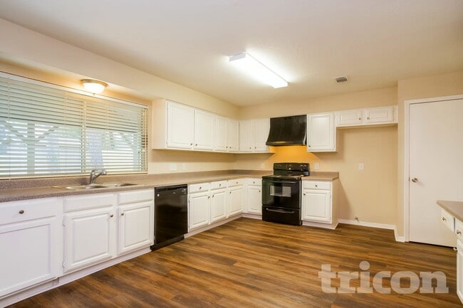 Photo - 3714 Windy Haven Dr