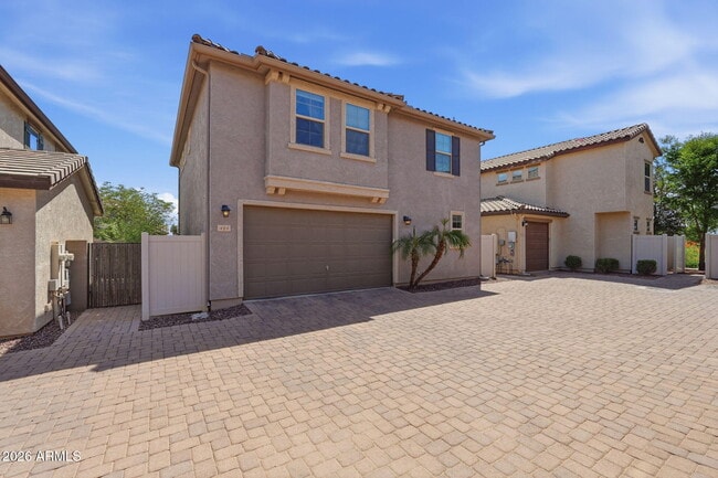Building Photo - 464 N Ranger Trail