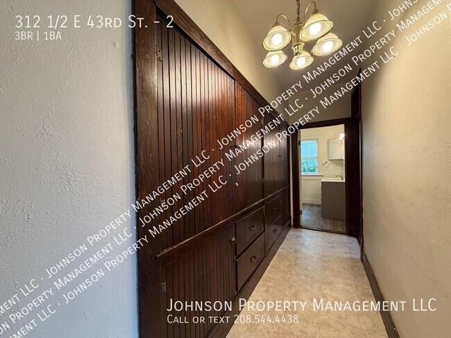 312 1/2 E 43rd St.-2