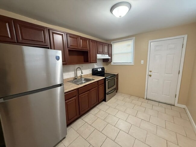 Photo - 3549 N 7th St