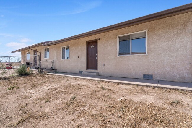 Photo - Remodeled Duplex in Pueblo West! Washer Dryer in unit!