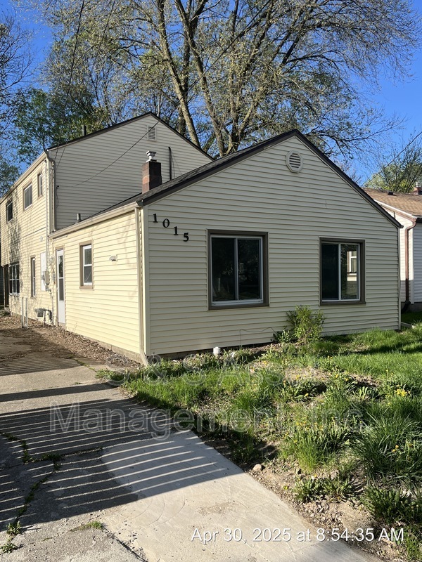 Photo - 1015 Lenore Ave House