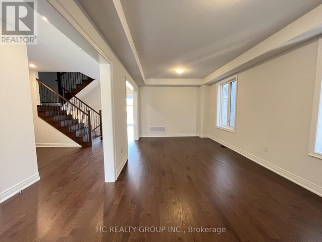 Photo - 79 Silk Twist Dr