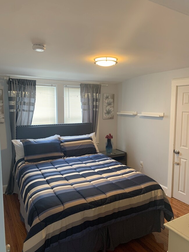 Photo - 47 Whiton Ave Unit 2