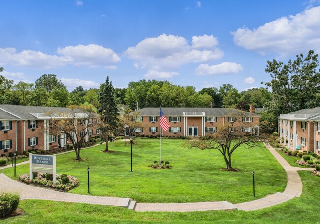 Rosedale Manor