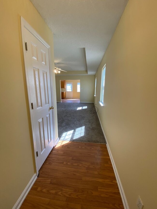Photo - 3037 Ginny Dr