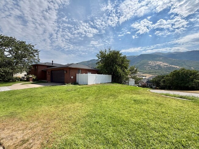 Photo - 3230 N 2400 E