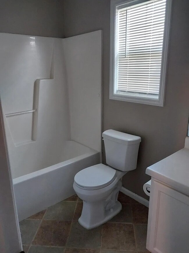 Photo - 1716 Pebble Ridge Dr