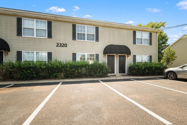 Photo - 2320 Willowbrook Dr