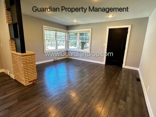 Building Photo - 3282-3284 Idaho Ave. S. Unit 3282
