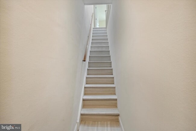 Photo - 2308 E Allegheny Ave Unidad 2