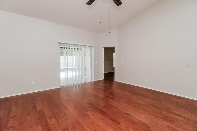 Photo - 1517 Crawford Dr